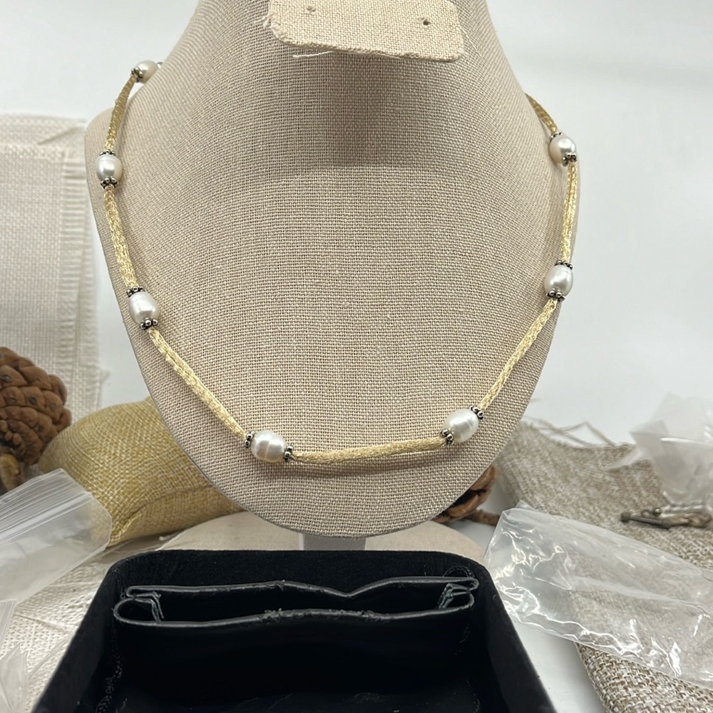 Vintage Honora Pearl Adjustable Necklace with Intricate Beige Mesh Sections - Picture 1 of 12